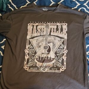 SHEIN Nashville Guitar Graphic Tee - Charcoal